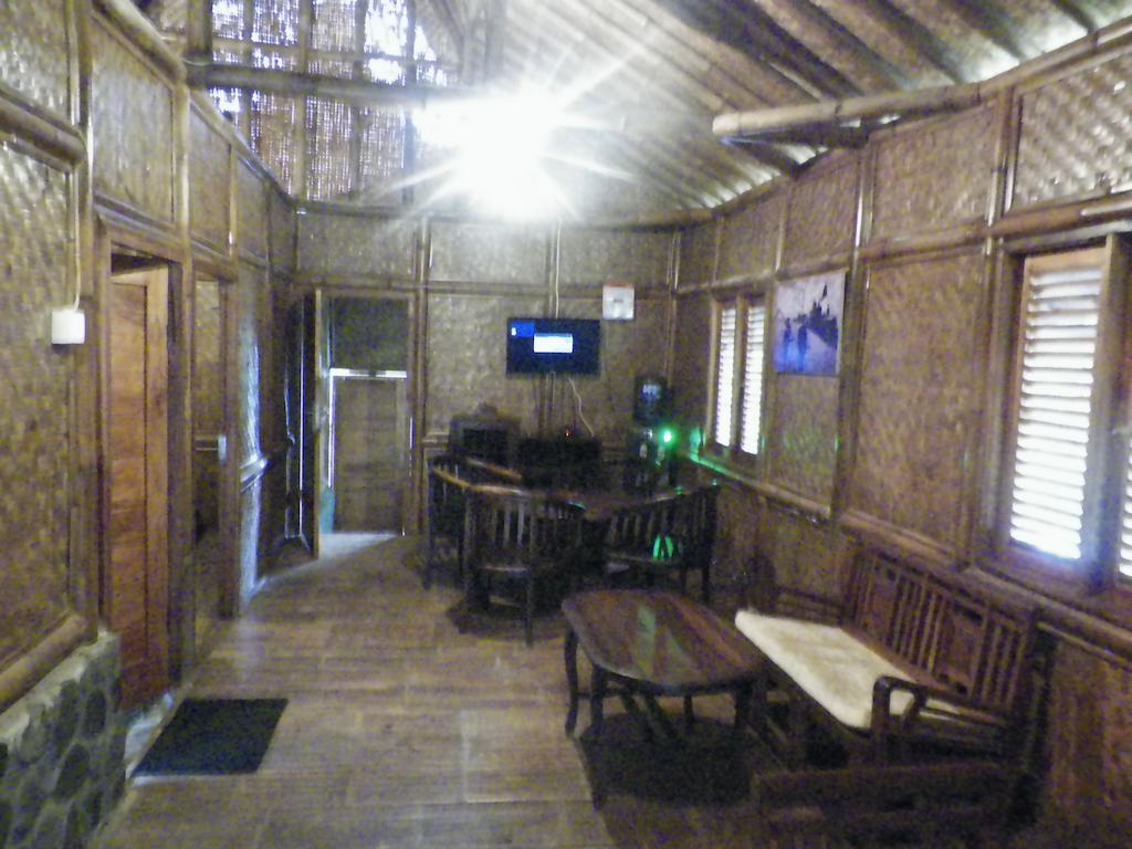 Villa Kampung Karuhun Sutan Raja Bandung Room photo
