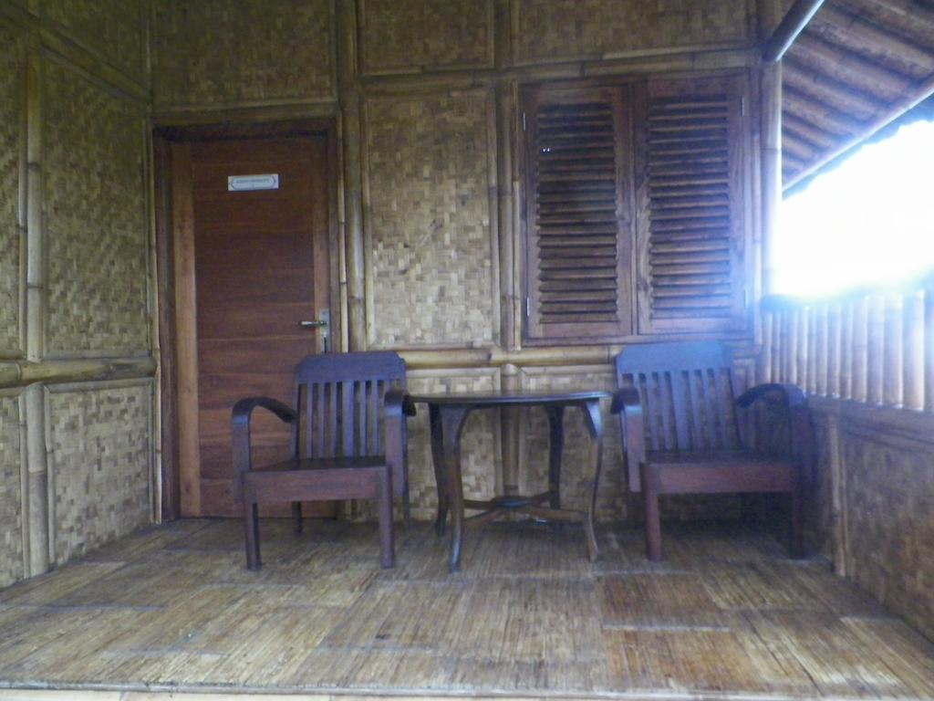 Villa Kampung Karuhun Sutan Raja Bandung Room photo